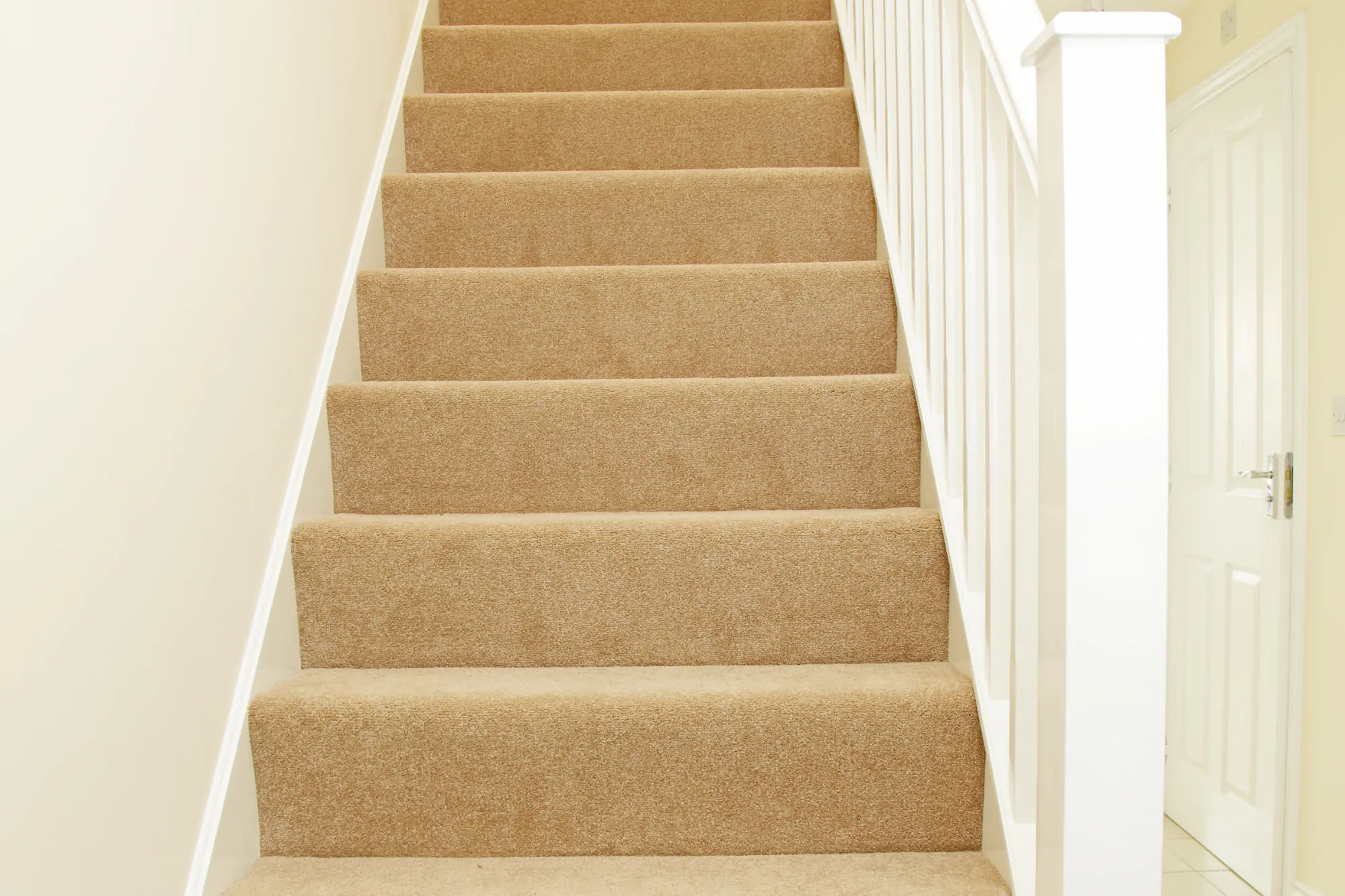 Fitting Carpet Underlay on Stairs