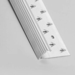 M22 – 8.3mm Single Edge Fluted Door Trim for Carpet & Vinyl Flooring